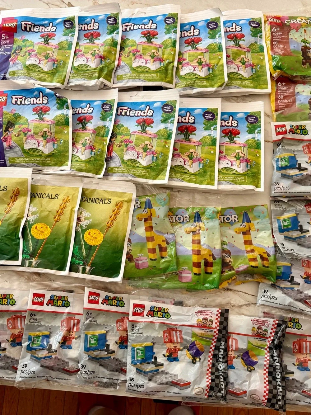 Lego Friends & Variety Blind Bags Bundle - lot of 28 - Picture 2 of 4